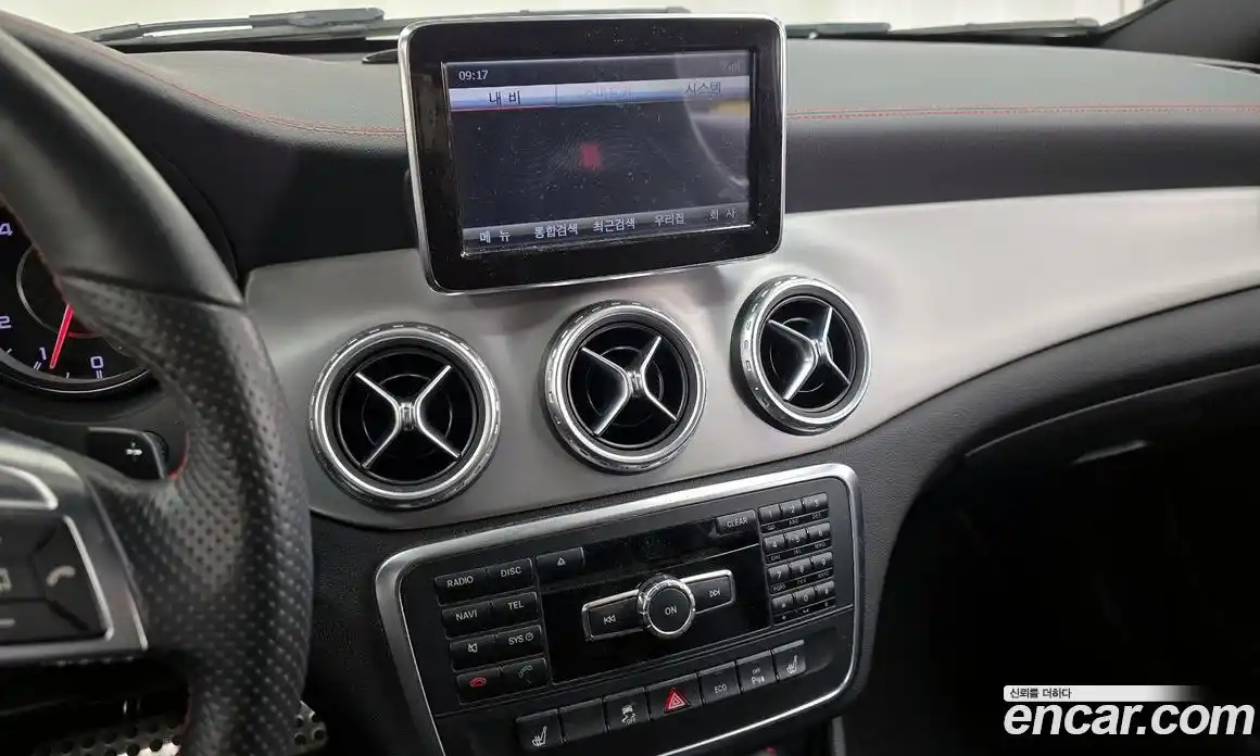 Mercedes-Benz GLA-Class 2015 2.0 Автомат в Москве № 623978, фото 14