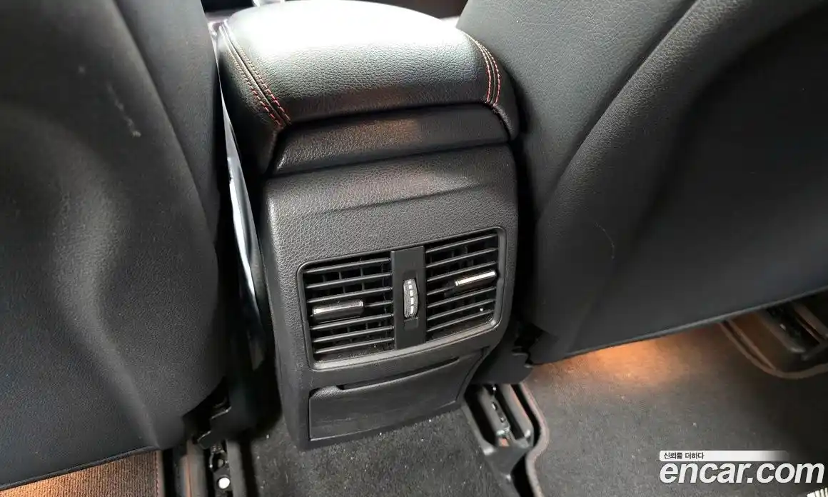 Mercedes-Benz GLA-Class 2015 2.0 Автомат в Москве № 623978, фото 19