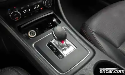 Mercedes-Benz GLA-Class 2015 2.0 Автомат в Москве № 623978, миниатюра 9