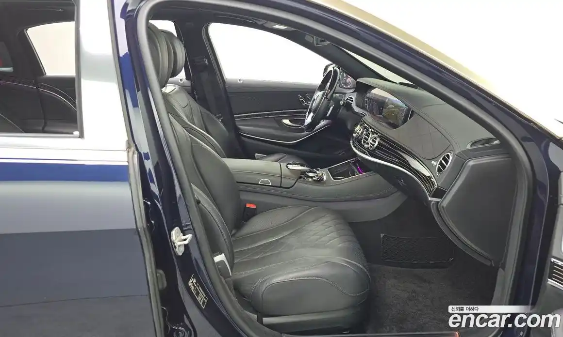 Mercedes-Benz S-Class 2018 4.0 Автомат в Москве № 624076, фото 11