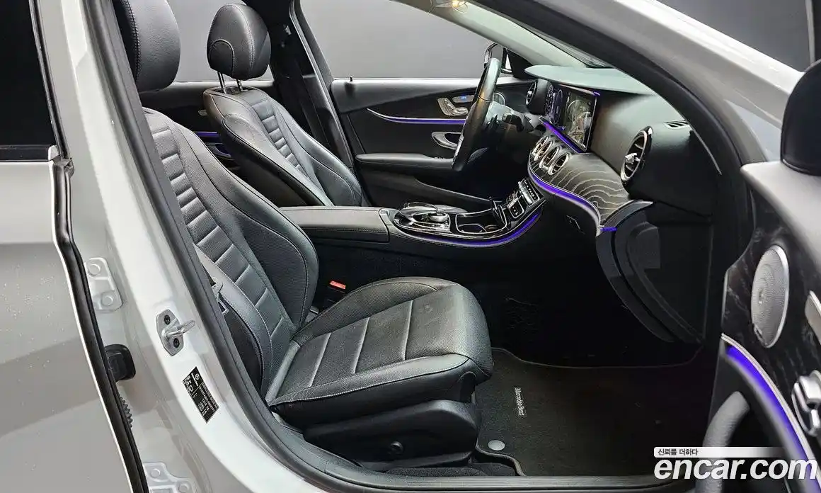 Mercedes-Benz E-Class 2020 2.0 Автомат в Москве № 624112, фото 11