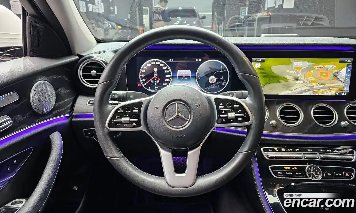 Mercedes-Benz E-Class 2020 2.0 Автомат в Москве № 624112, фото 13