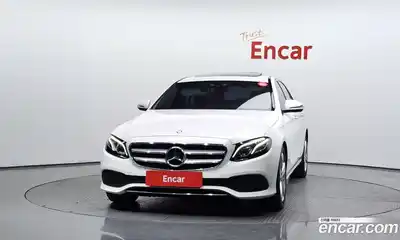 Mercedes-Benz E-Class 2017 1.9 Автомат в Москве № 624161, миниатюра 3