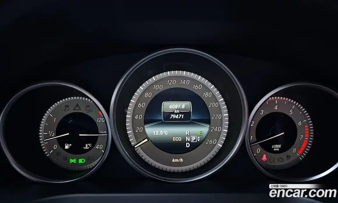 Mercedes-Benz E-Class 2016 2.0 Автомат в Москве № 624270, фото 8