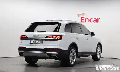 Audi Q7 2025 3.0 Автомат в Москве № 624635, миниатюра 2