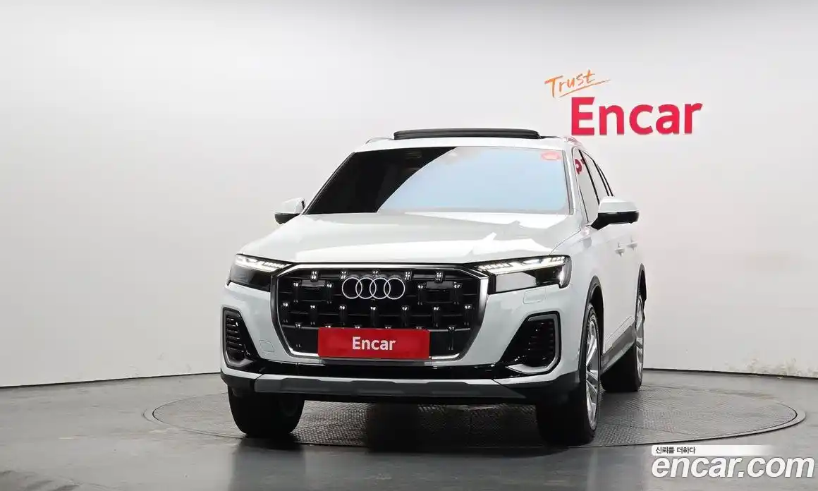 Audi Q7 2025 3.0 Автомат в Москве № 624635, фото 3