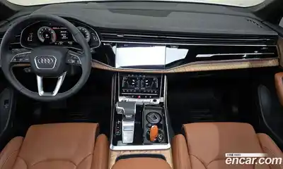 Audi Q7 2025 3.0 Автомат в Москве № 624635, миниатюра 7