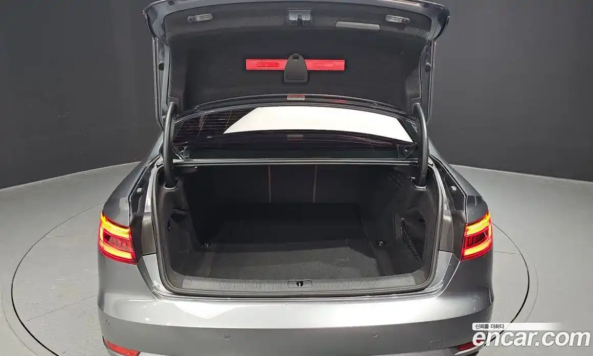 Audi A4 2018 2.0 Автомат в Москве № 625081, фото 20