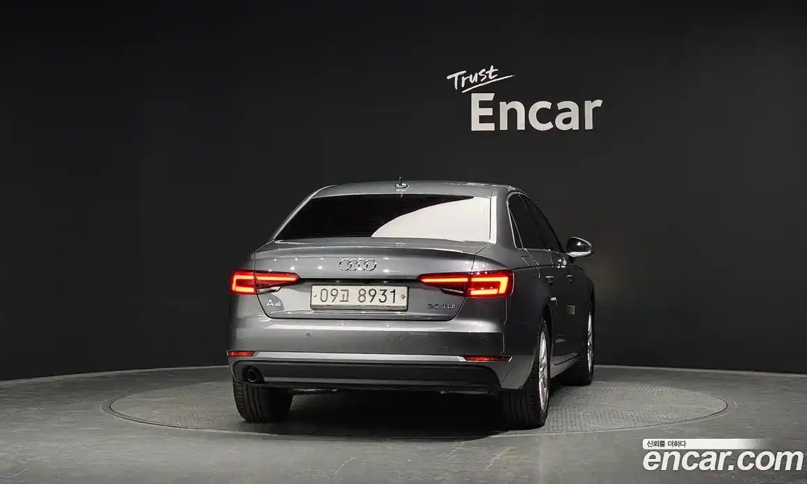 Audi A4 2018 2.0 Автомат в Москве № 625081, фото 4