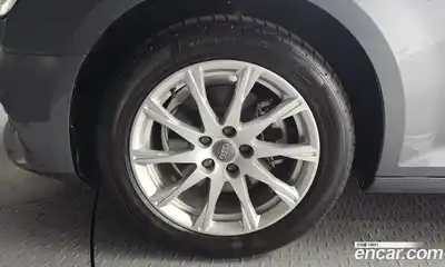 Audi A4 2018 2.0 Автомат в Москве № 625081, миниатюра 5