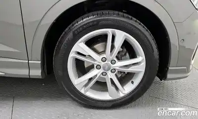 Audi Q3 2020 2.0 Автомат в Москве № 625244, миниатюра 5