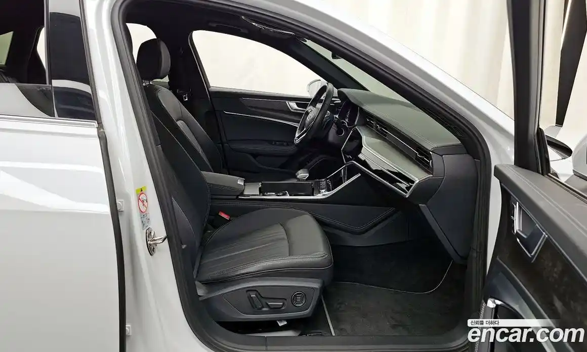 Audi A6 2021 3.0 Автомат в Москве № 625265, фото 11