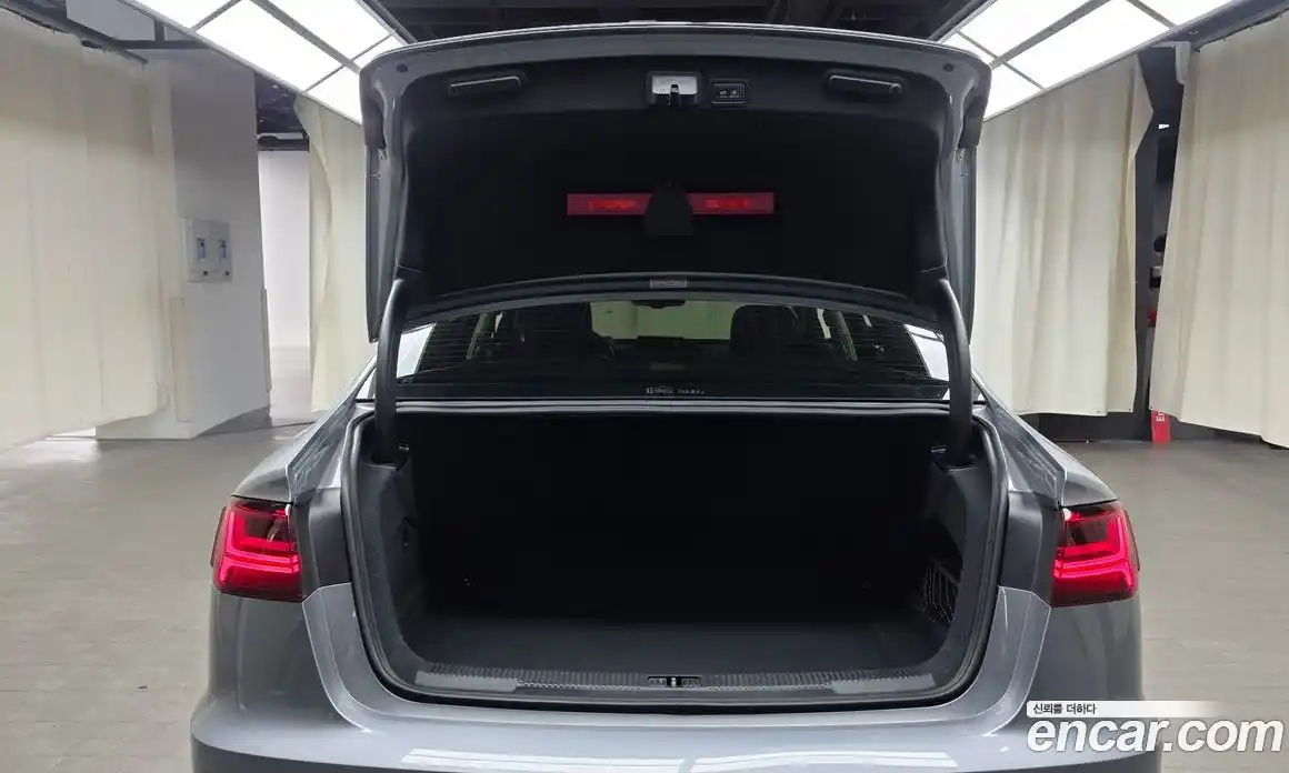 Audi A6 2017 2.0 Автомат в Москве № 625376, фото 20