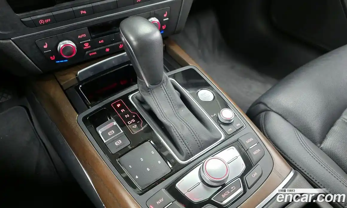 Audi A6 2016 2.0 Автомат в Москве № 625418, фото 9