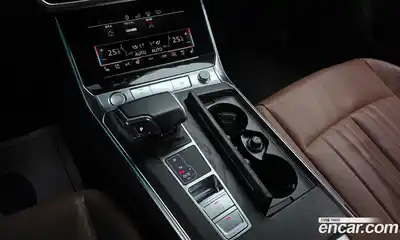 Audi A6 2020 2.0 Автомат в Москве № 625454, миниатюра 9