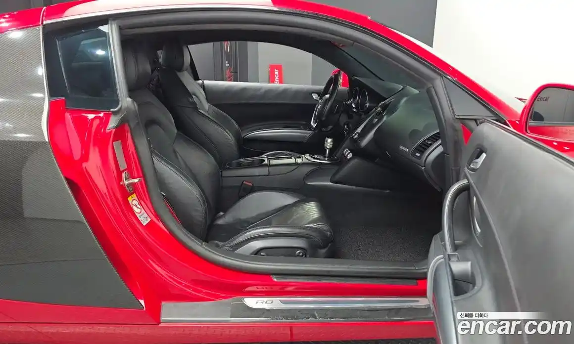 Audi R8 2009 4.2 Автомат в Москве № 625473, фото 11