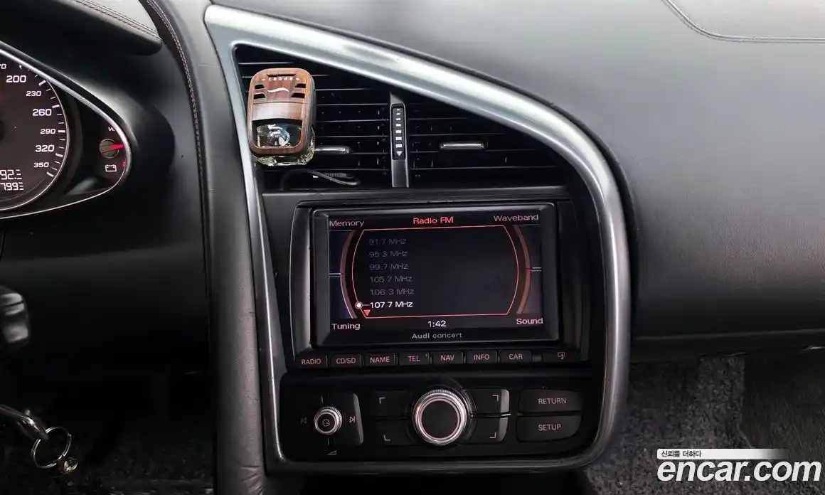 Audi R8 2009 4.2 Автомат в Москве № 625473, фото 14