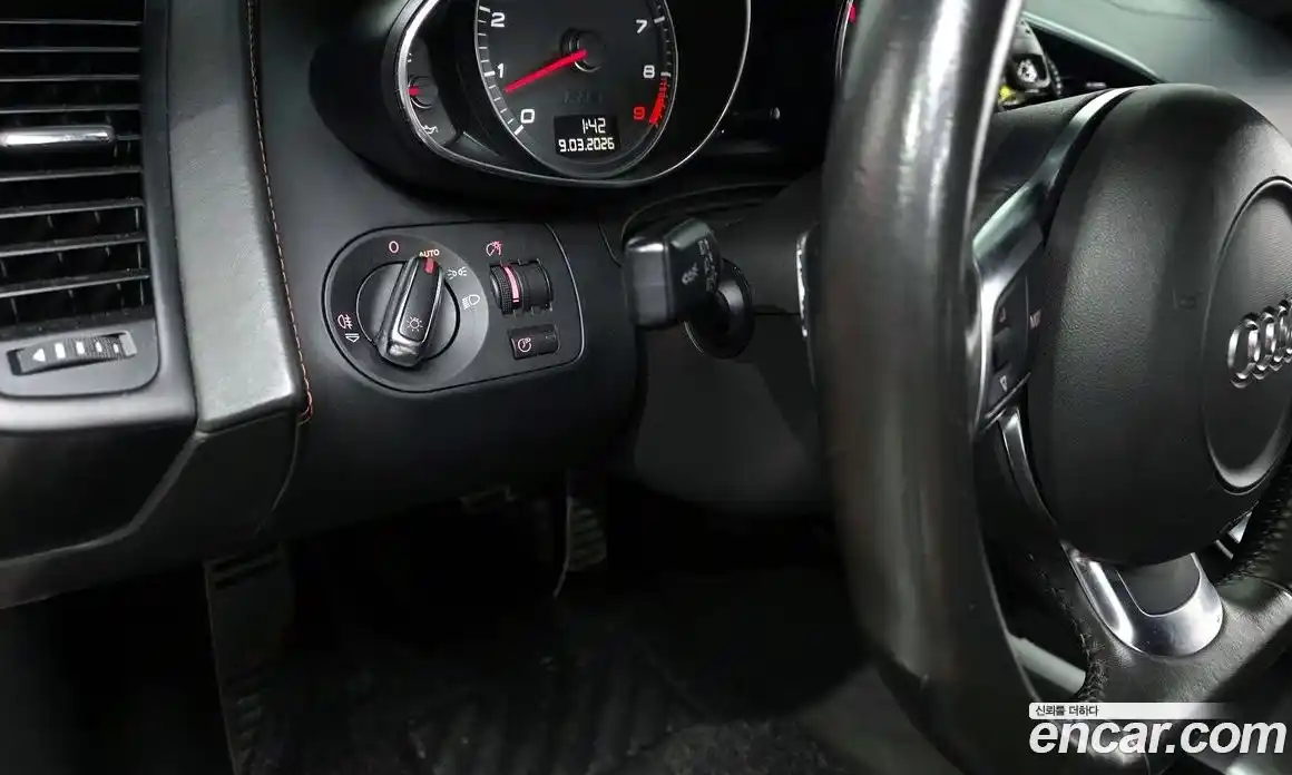 Audi R8 2009 4.2 Автомат в Москве № 625473, фото 17