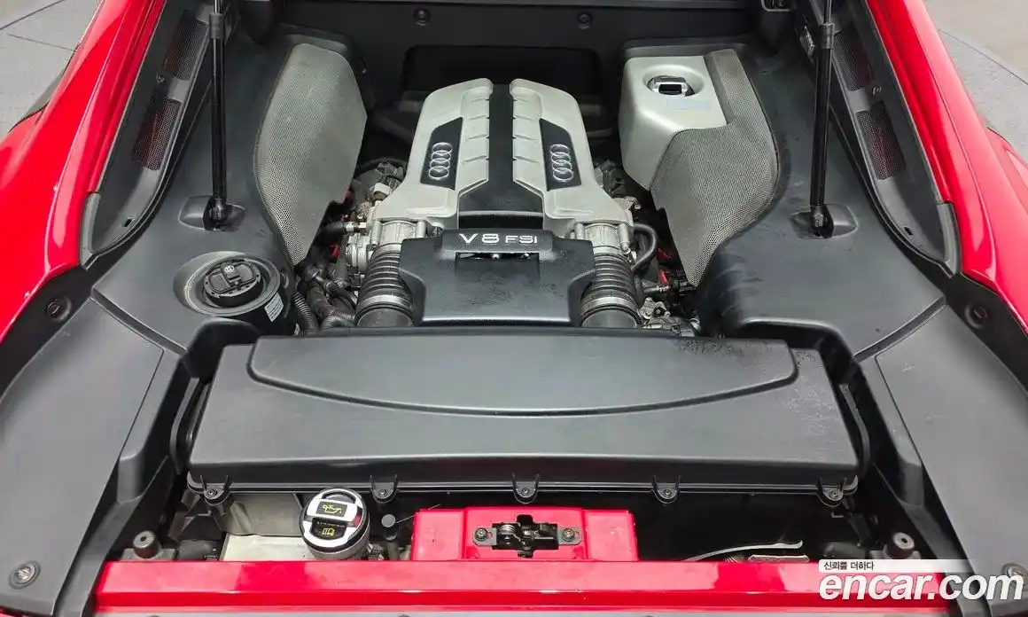 Audi R8 2009 4.2 Автомат в Москве № 625473, фото 6