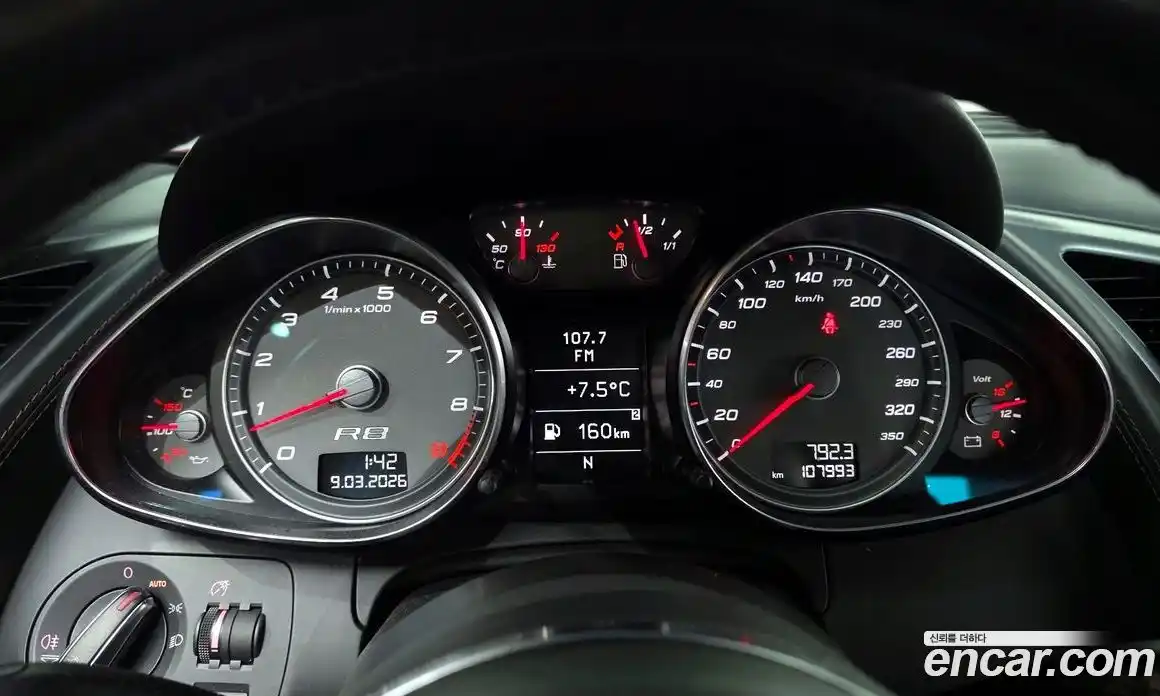 Audi R8 2009 4.2 Автомат в Москве № 625473, фото 8