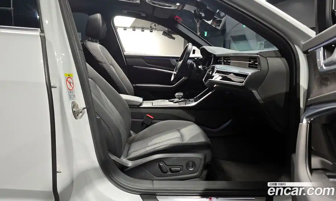 Audi A6 2021 2.0 Автомат в Москве № 625703, фото 11