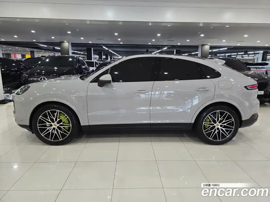 Porsche Cayenne 2024 3.0 Автомат в Москве № 626639, фото 19