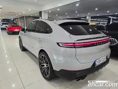 Porsche Cayenne 2024 3.0 Автомат в Москве № 626639, миниатюра 2