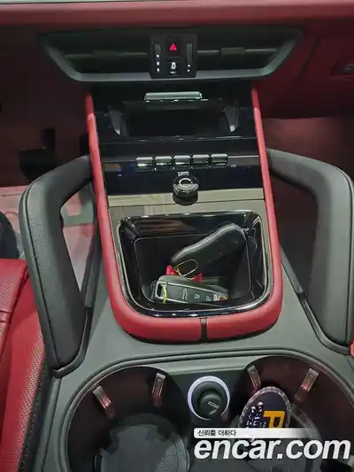 Porsche Cayenne 2024 3.0 Автомат в Москве № 626639, миниатюра 9