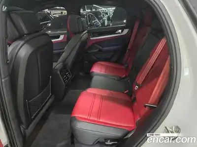 Porsche Cayenne 2024 3.0 Автомат в Москве № 626639, миниатюра 10