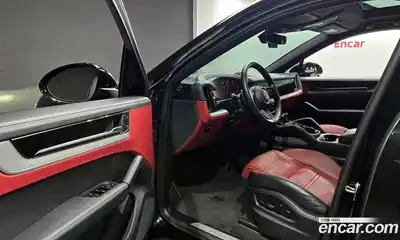 Porsche Cayenne 2024 3.0 Автомат в Москве № 626714, миниатюра 11