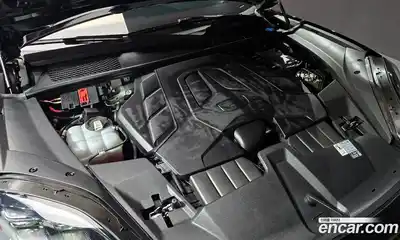 Porsche Cayenne 2024 3.0 Автомат в Москве № 626714, миниатюра 6