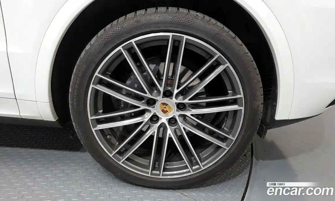 Porsche Cayenne 2020 3.0 Автомат в Москве № 626910, фото 5