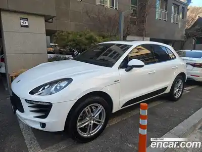Porsche Macan 2016 3.0 Автомат в Москве № 626958, миниатюра 4
