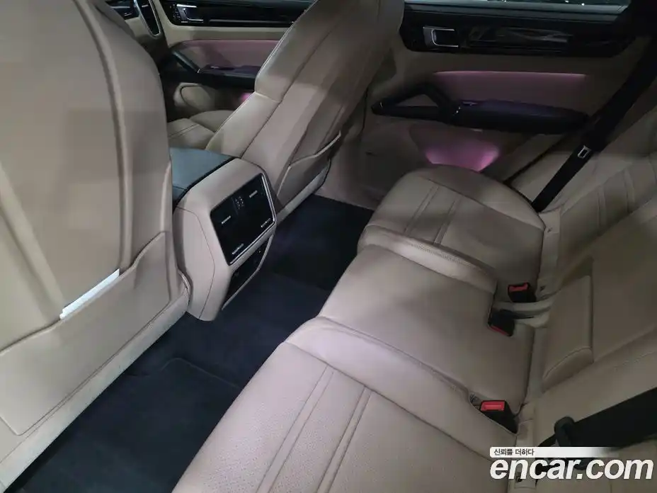 Porsche Cayenne 2020 3.0 Автомат в Москве № 626977, фото 11