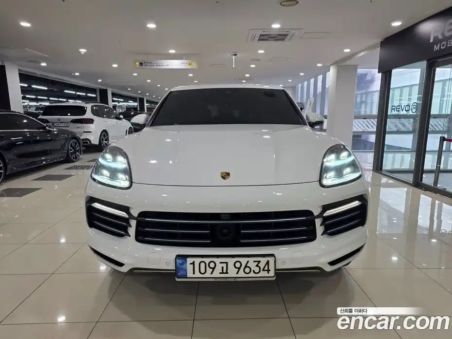 Porsche Cayenne 2020 3.0 Автомат в Москве № 626977, фото 3