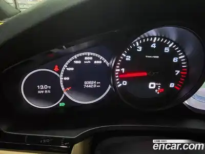 Porsche Cayenne 2020 3.0 Автомат в Москве № 626977, миниатюра 8