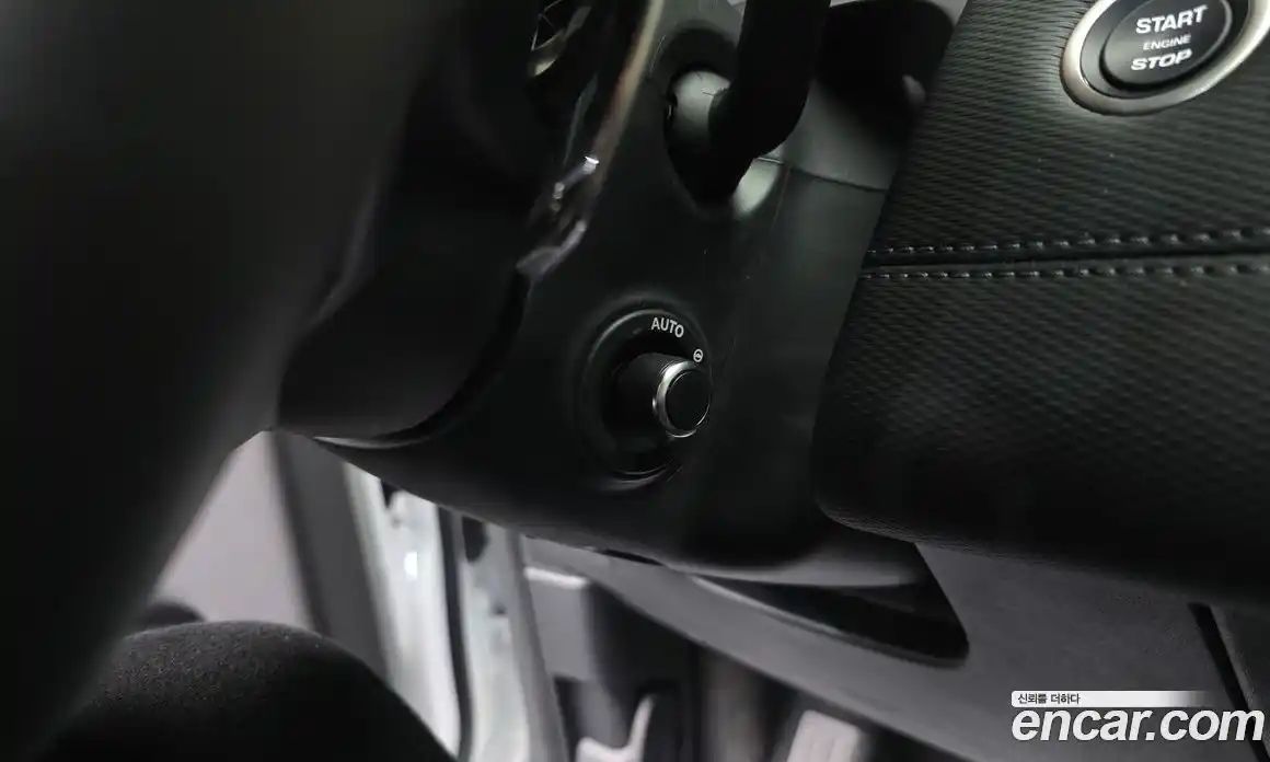 Land Rover Discovery Sport 2025 2.0 Автомат в Москве № 627225, фото 12