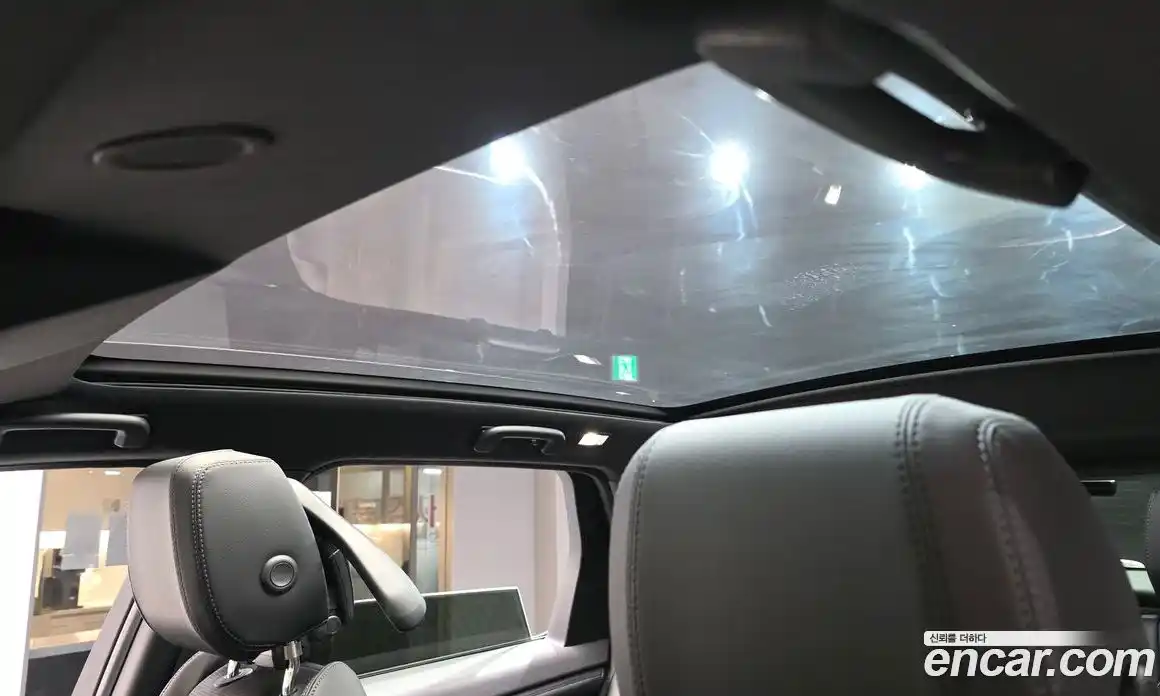 Land Rover Discovery Sport 2025 2.0 Автомат в Москве № 627225, фото 18