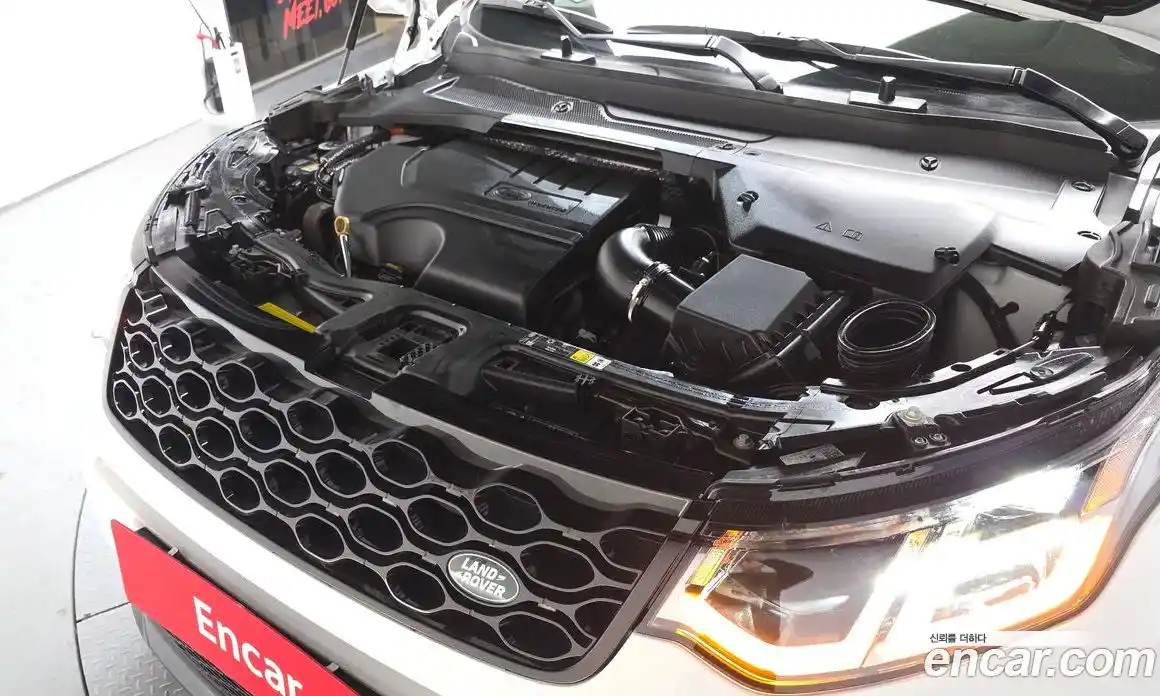 Land Rover Discovery Sport 2025 2.0 Автомат в Москве № 627225, фото 5