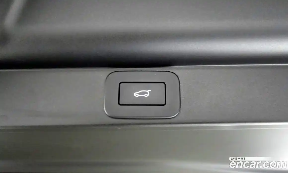 Land Rover Range-Rover 2024 4.4 Автомат в Москве № 627323, фото 17