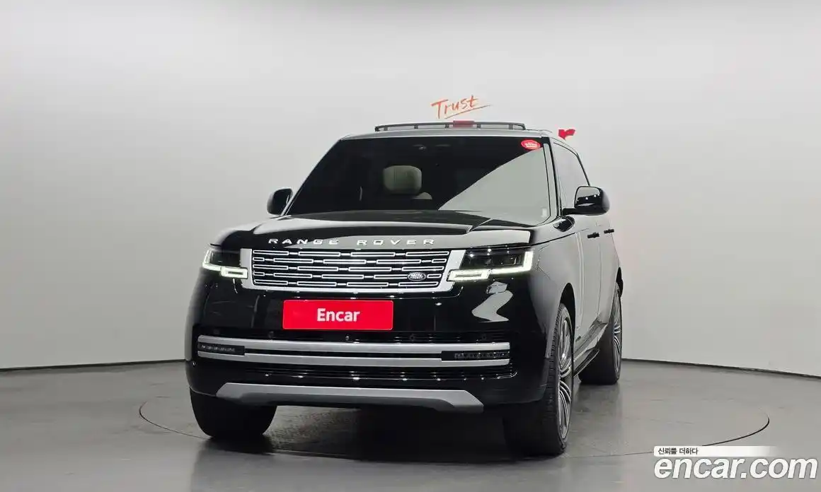 Land Rover Range-Rover 2024 4.4 Автомат в Москве № 627323, фото 3