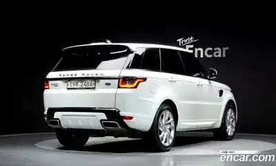 Land Rover Range-Rover Sport 2018 3.0 Автомат в Москве № 627549, миниатюра 2