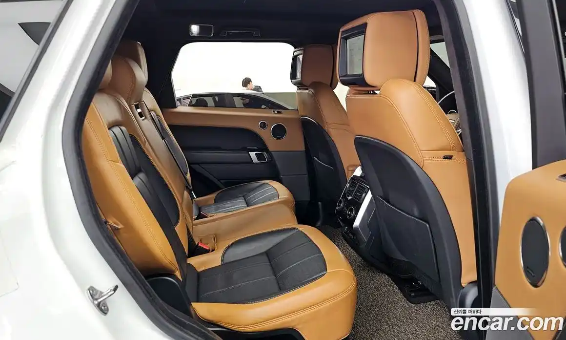 Land Rover Range-Rover Sport 2019 3.0 Автомат в Москве № 627574, фото 12