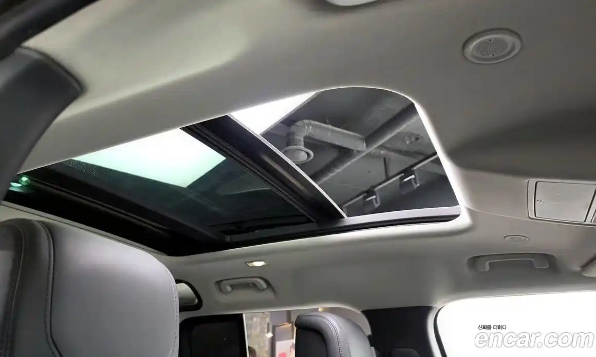 Land Rover Defender 2022 3.0 Автомат в Москве № 627611, фото 19