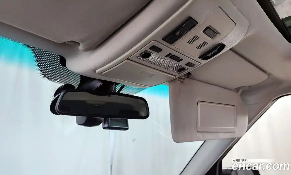 Land Rover Range-Rover 2012 5.0 Автомат в Москве № 627635, фото 17