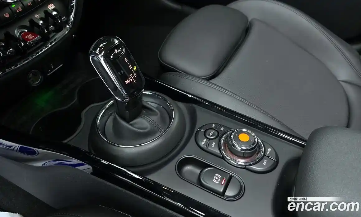 Mini Clubman 2021 1.5 Автомат в Москве № 627745, фото 9