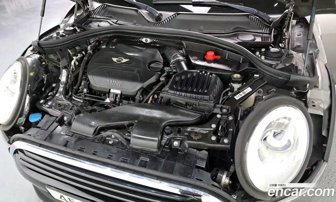 Mini Clubman 2016 2.0 Автомат в Москве № 628089, фото 6