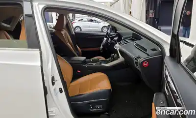 Lexus NX 2021 2.5 Автомат в Москве № 628571, миниатюра 11