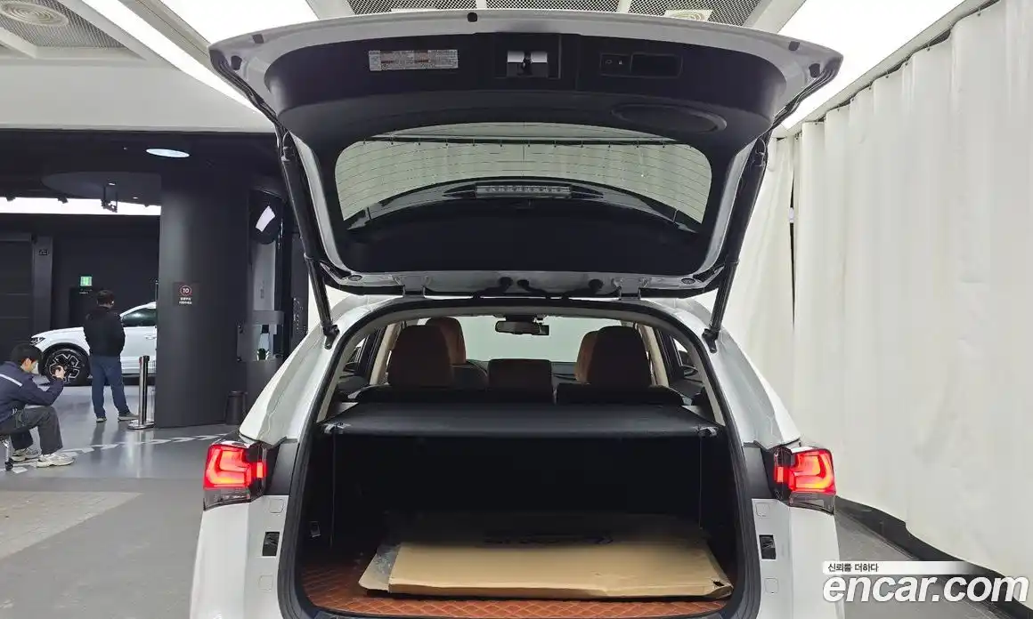 Lexus NX 2021 2.5 Автомат в Москве № 628571, фото 20