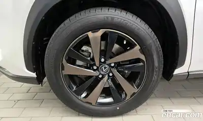 Lexus NX 2021 2.5 Автомат в Москве № 628571, миниатюра 5